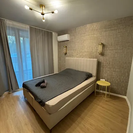 Luxury Seagarden Apartament Warna